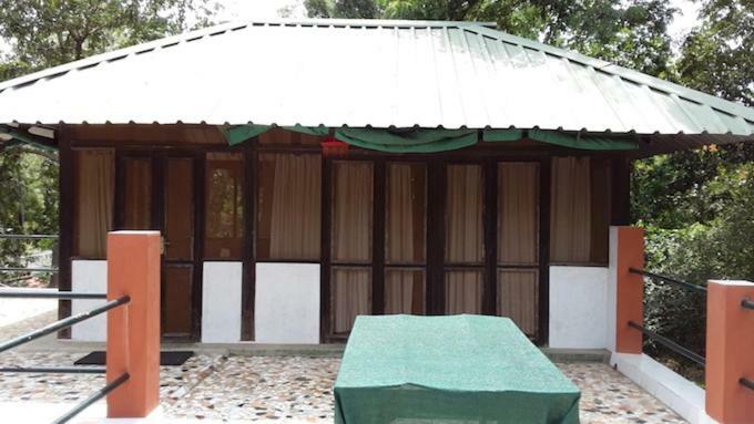 Isai Ambalam guest house Pondicherry Bagian luar foto