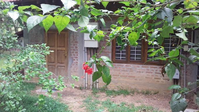 Isai Ambalam guest house Pondicherry Bagian luar foto